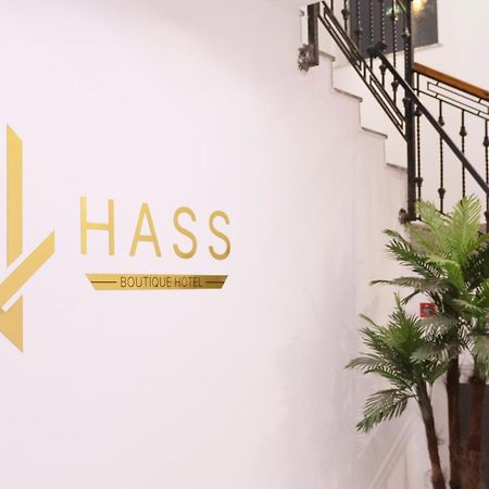 Hass Boutique Hotel กอสติวาร์ ภายนอก รูปภาพ