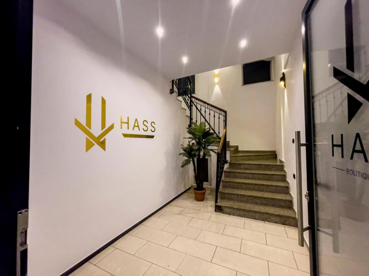 Hass Boutique Hotel กอสติวาร์ ภายนอก รูปภาพ